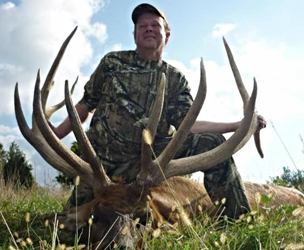 Trophy Elk Hunt at Missouri Outfitter